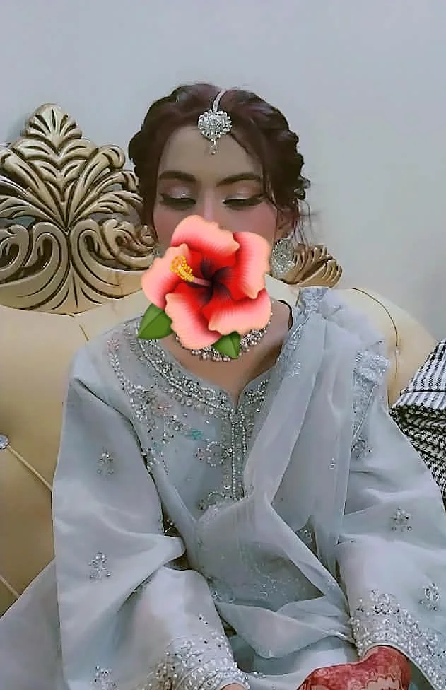 Real party makeup look by Glow Beauty Salon Kasur